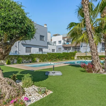 Bahati Villa Dehesa de Campoamor (Orihuela Costa)